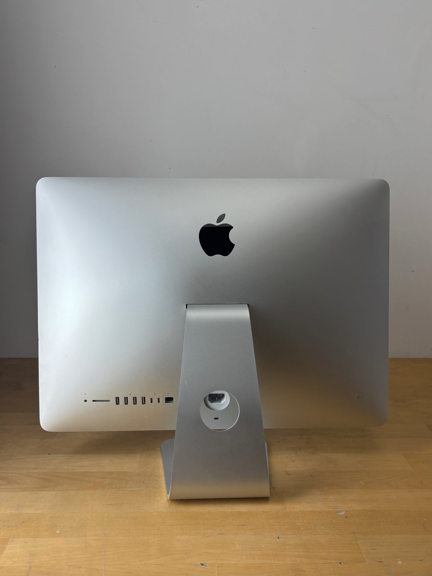 Apple iMac 21.5 Silber günstig gebraucht kaufen