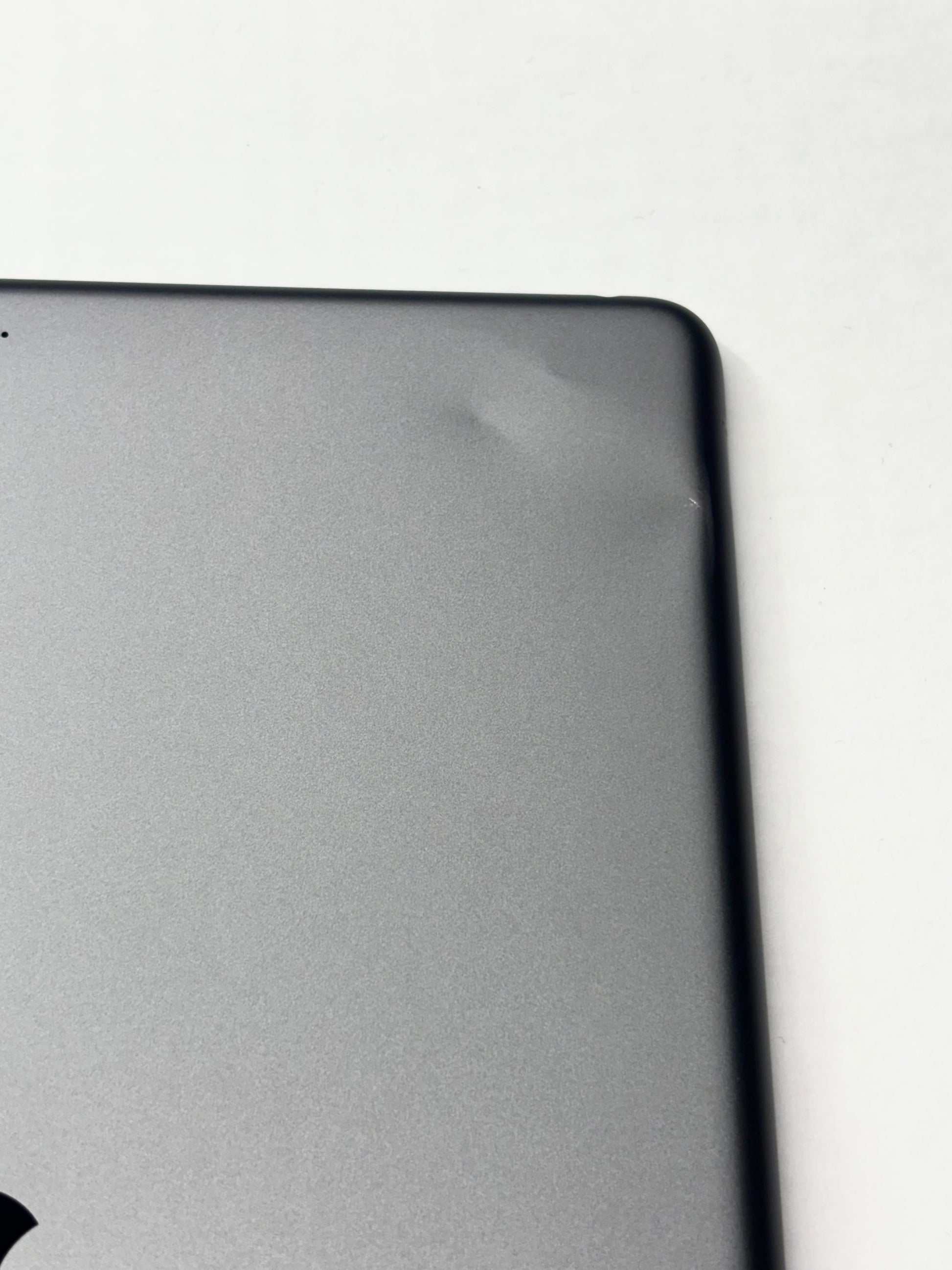 Apple iPad 7th gen (2019) Space Grau günstig gebraucht kaufen