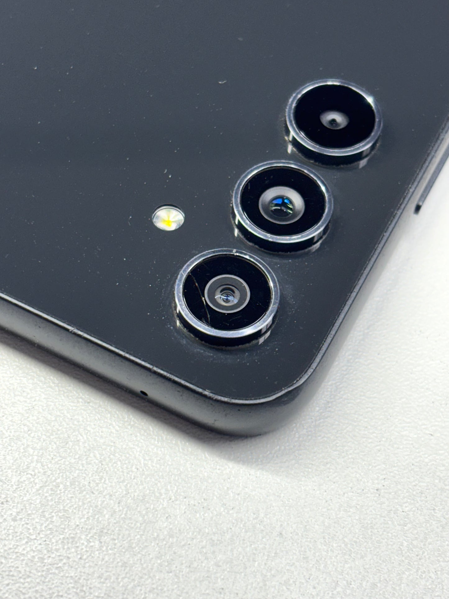 Samsung Galaxy A54 5G Awesome Graphite günstig gebraucht kaufen