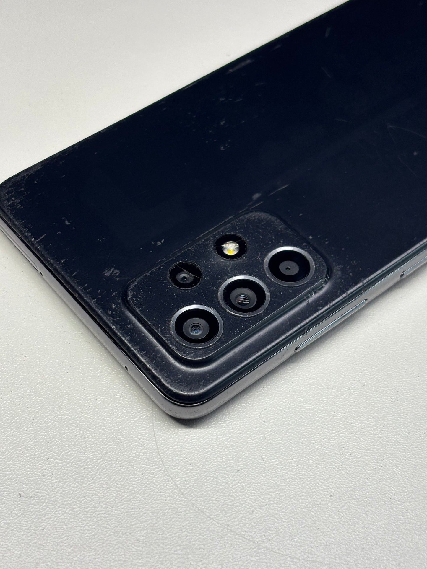 Samsung Galaxy A52s 5G Awesome Black günstig gebraucht kaufen