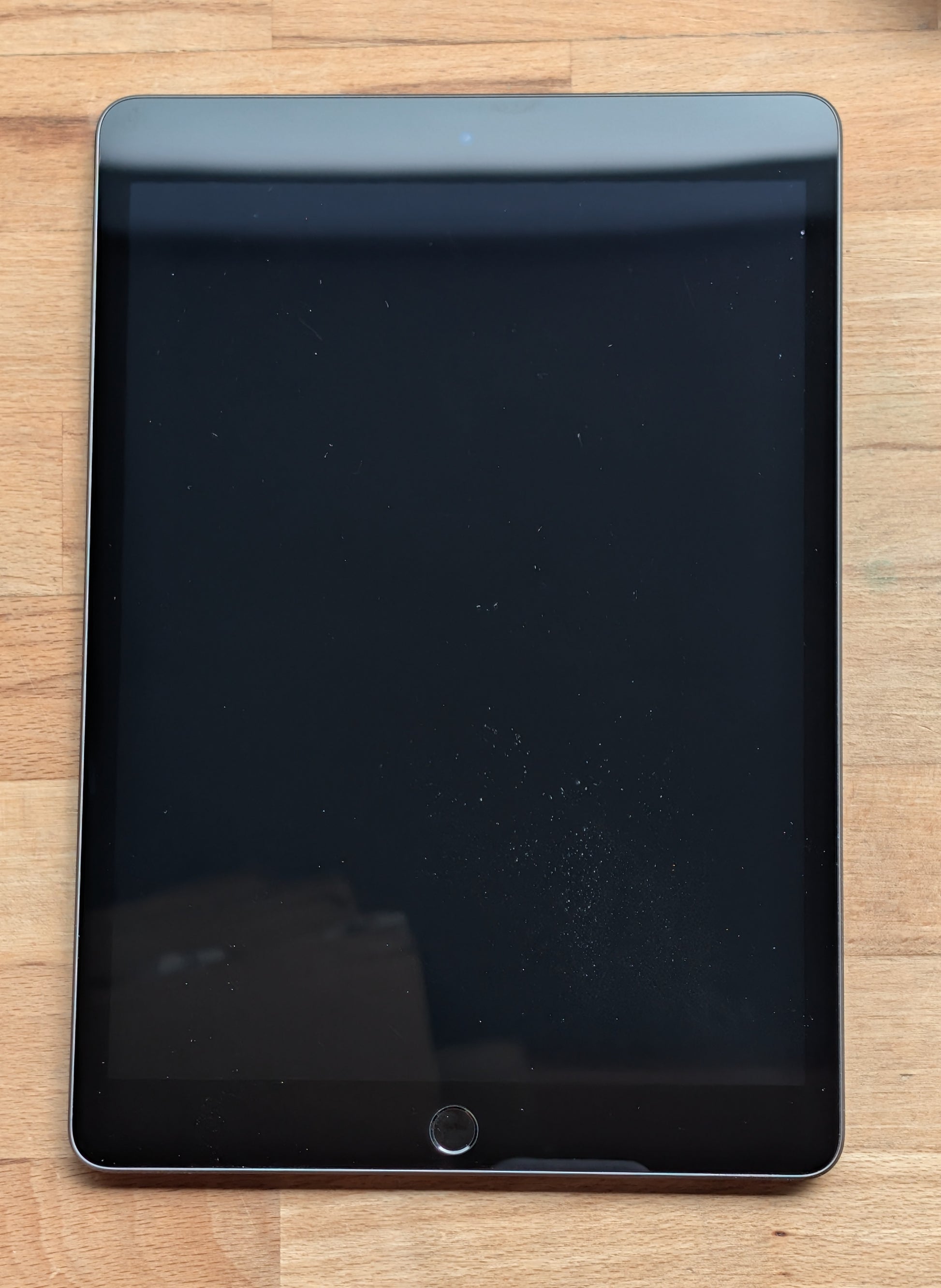 Apple iPad 9. Gen (2021) Space Grau günstig gebraucht kaufen
