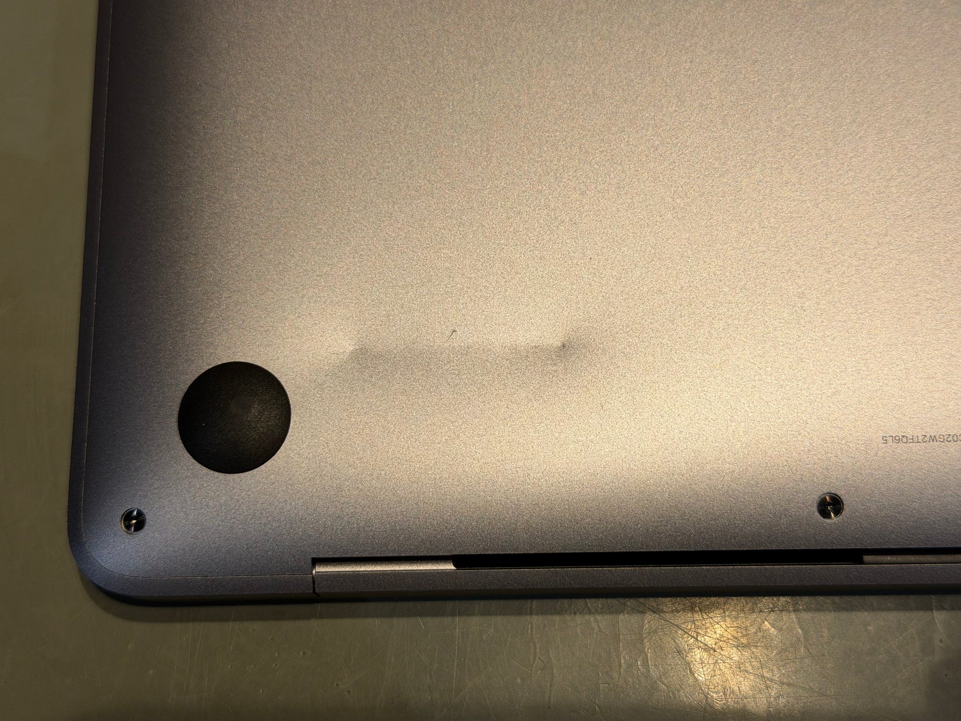 Apple MacBook Air 13 M1, 8-Core CPU und 7-Core GPU Late 2020 Space Grau Grau günstig gebraucht kaufen