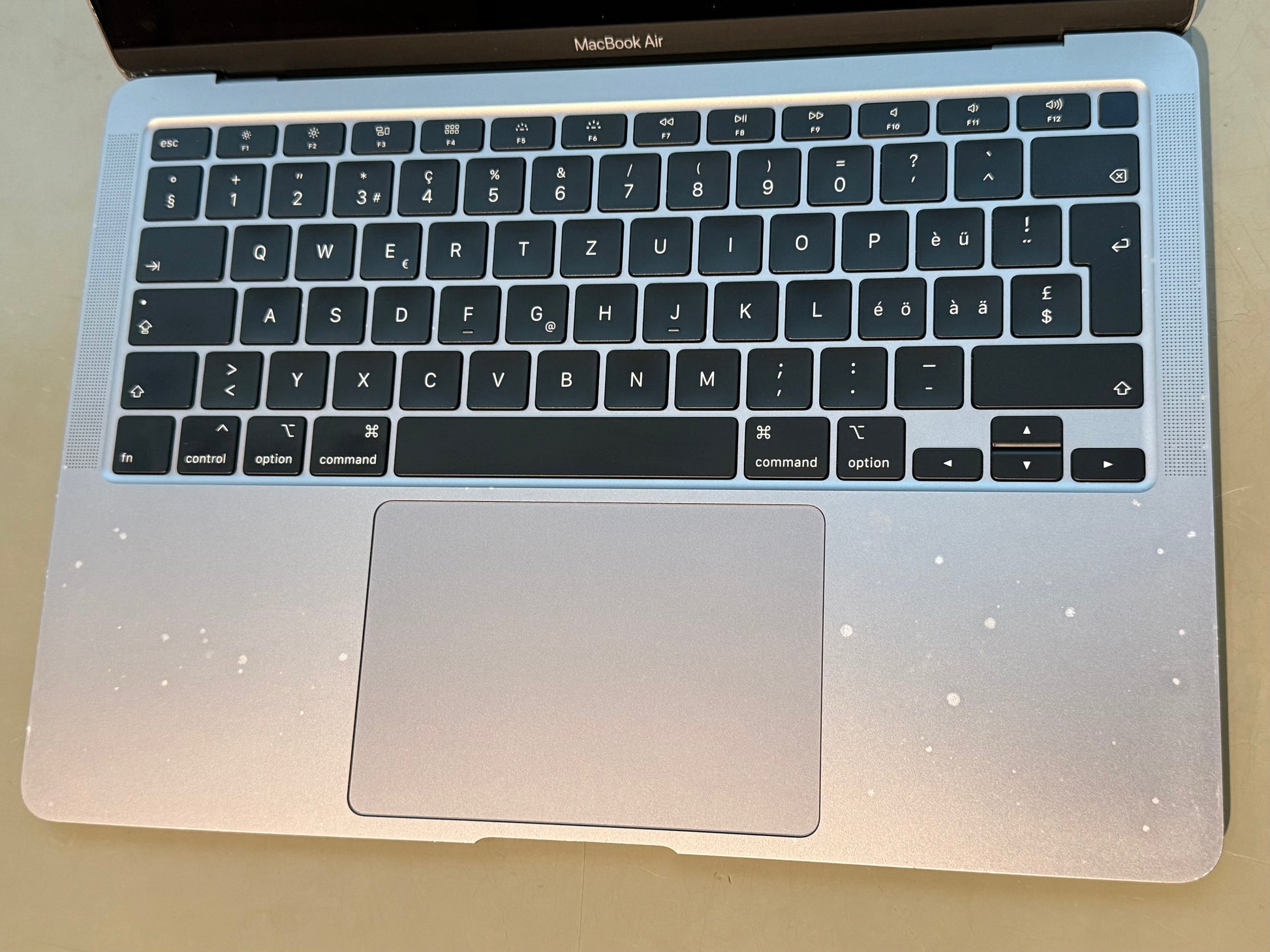 Apple MacBook Air 13 Space Grau günstig gebraucht kaufen