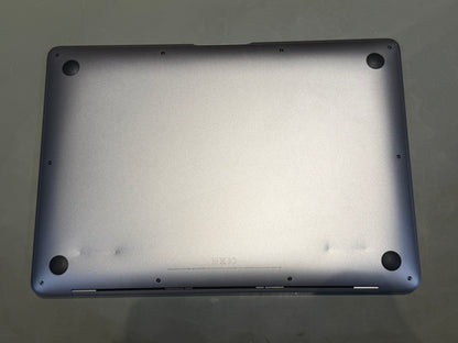 Apple MacBook Air 13 M1, 8-Core CPU und 7-Core GPU Late 2020 Space Grau Grau günstig gebraucht kaufen