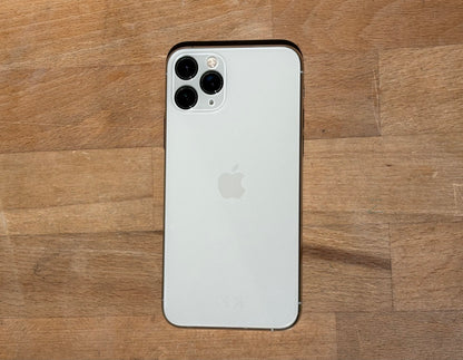 Apple iPhone 11 Pro Silber günstig gebraucht kaufen