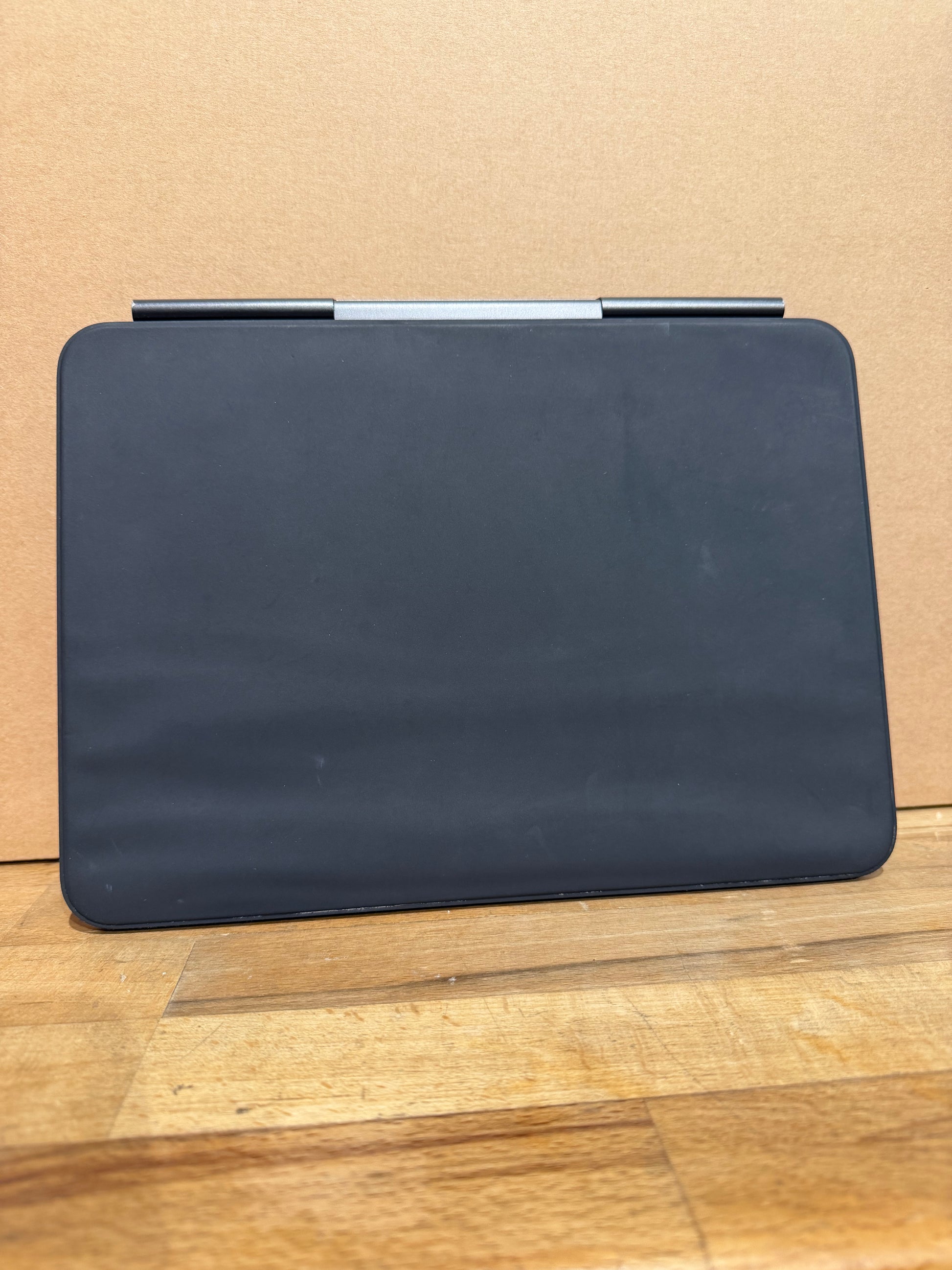 Apple Magic Keyboard, CH Layout 2024 Deutsch/Französisch (Schweiz) günstig gebraucht kaufen