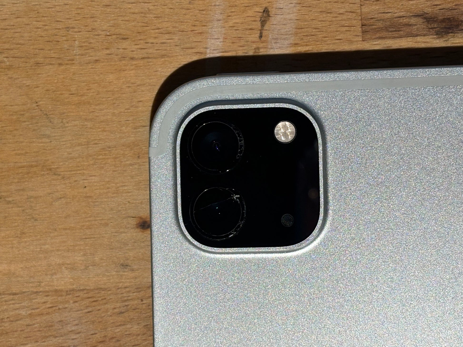 Apple iPad Pro 6. Gen (2022) 12.9" Silber günstig gebraucht kaufen