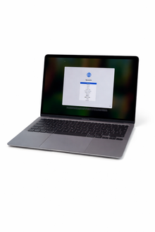 Apple MacBook Air 13 M1, 8-Core CPU und 7-Core GPU Late 2020 Space Grau Grau günstig gebraucht kaufen