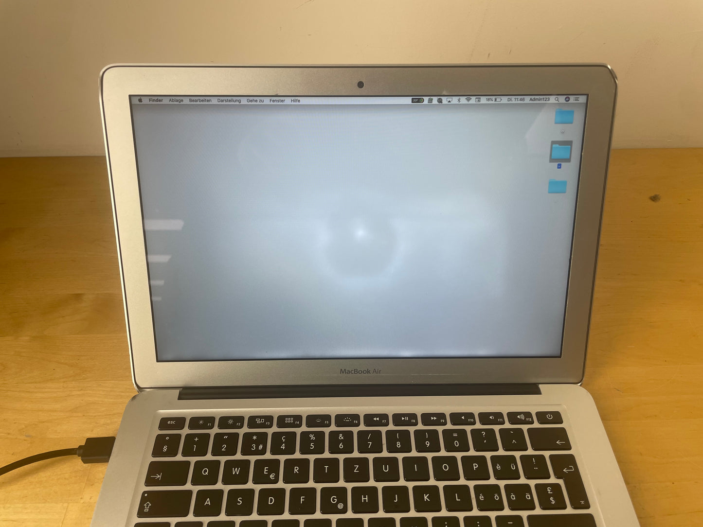 Apple MacBook Air 13 Silber günstig gebraucht kaufen
