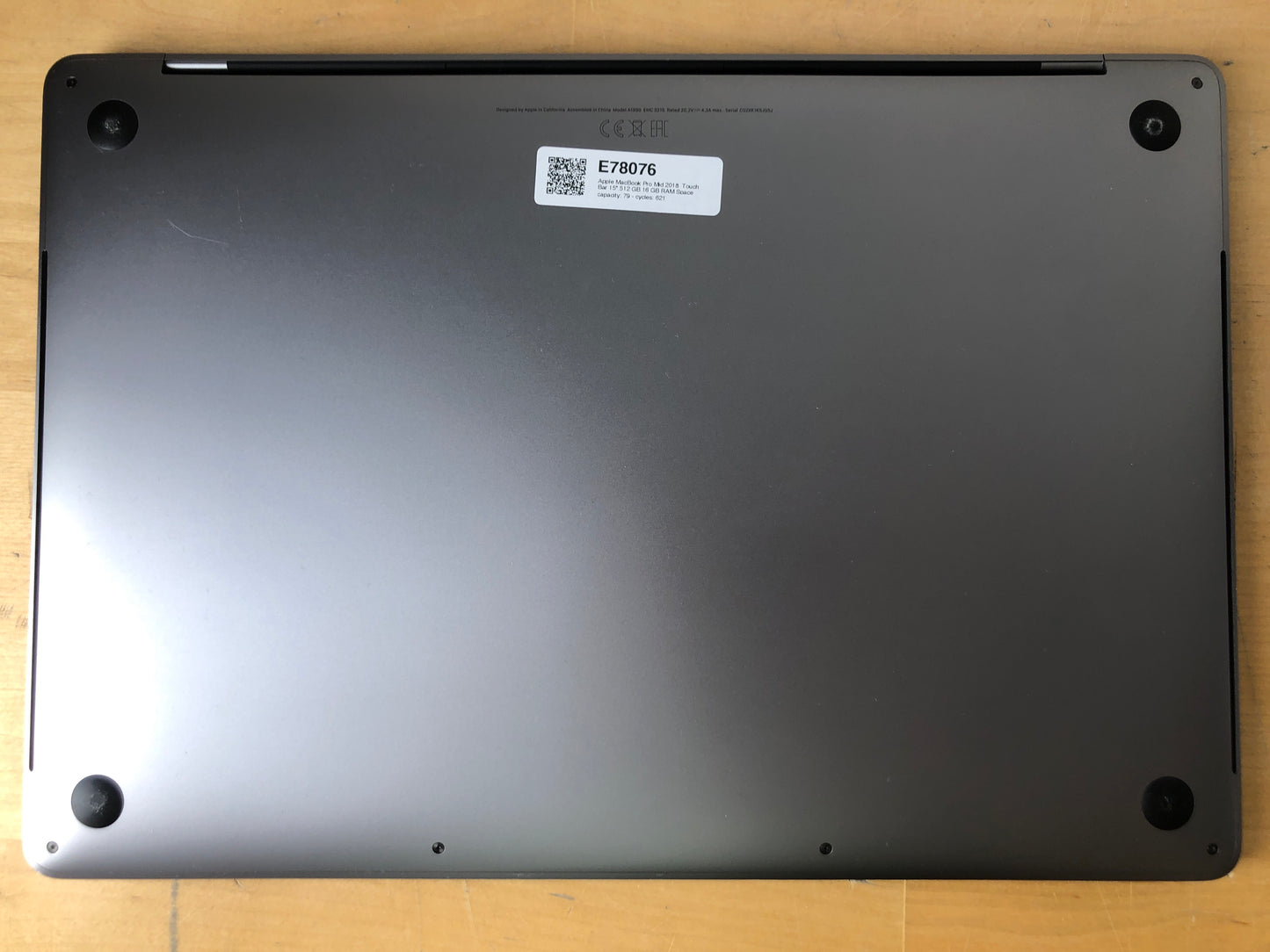 MacBook Pro 15 Zoll mit Touch Bar günstig gebraucht kaufen