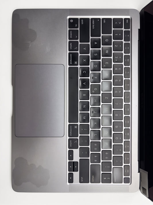 Apple MacBook Air 13 M1, 8-Core CPU und 7-Core GPU Late 2020 Space Grau Grau günstig gebraucht kaufen
