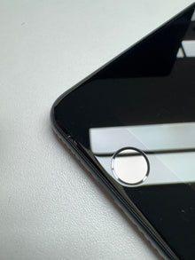 Apple iPhone SE (2020) Apple A13 Bionic SE (2020) Schwarz Schwarz günstig gebraucht kaufen