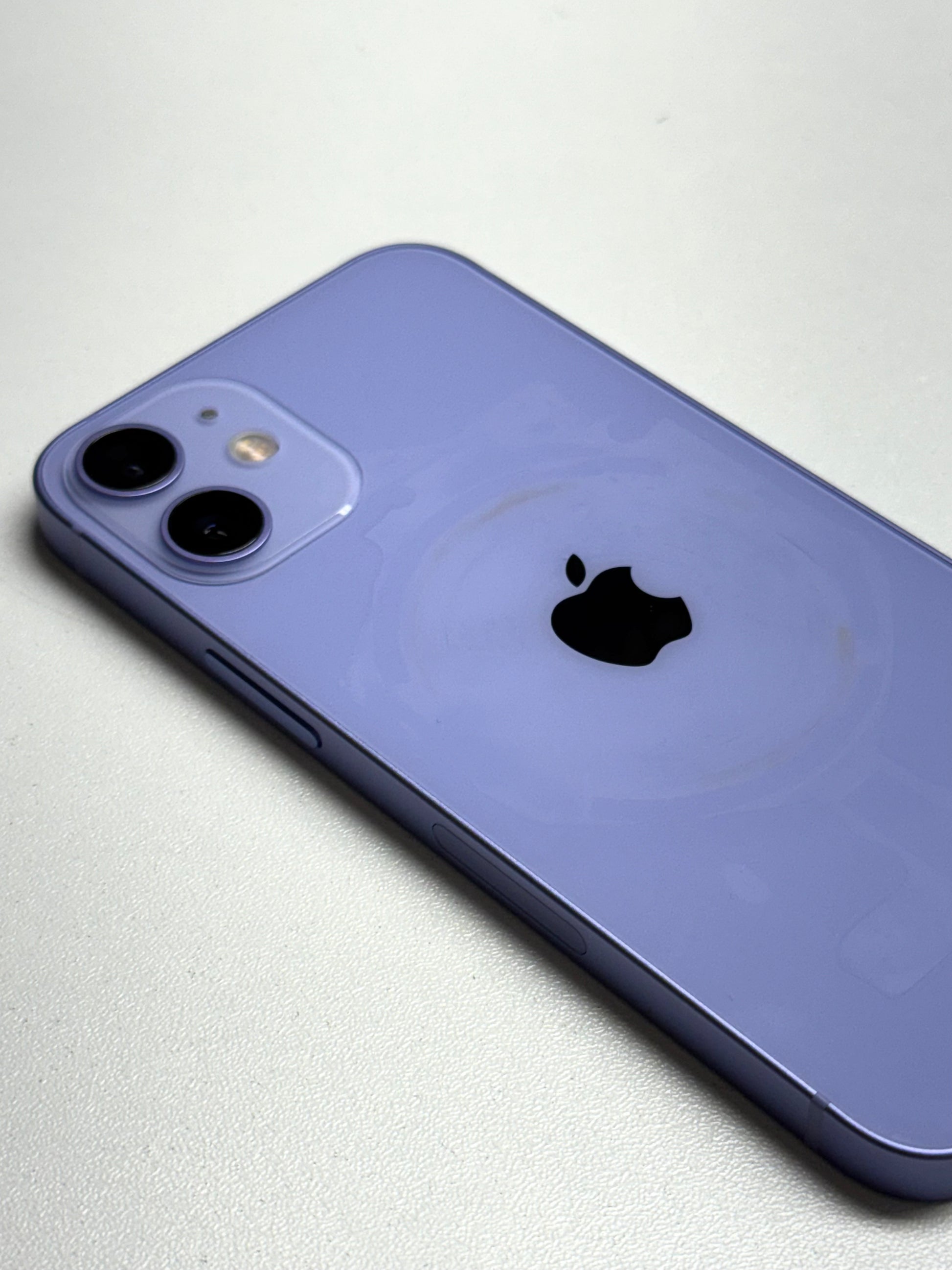 Apple iPhone 12 mini Violett günstig gebraucht kaufen
