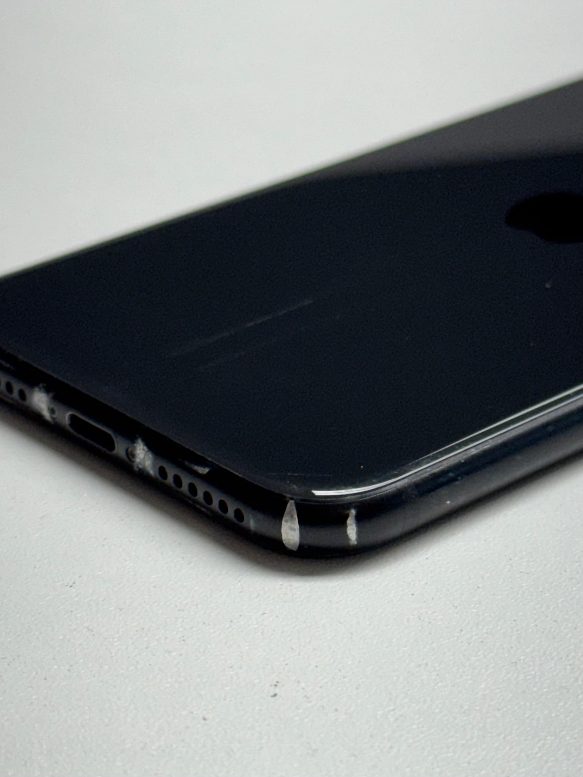 Apple iPhone SE (2020) Apple A13 Bionic SE (2020) Schwarz Schwarz günstig gebraucht kaufen