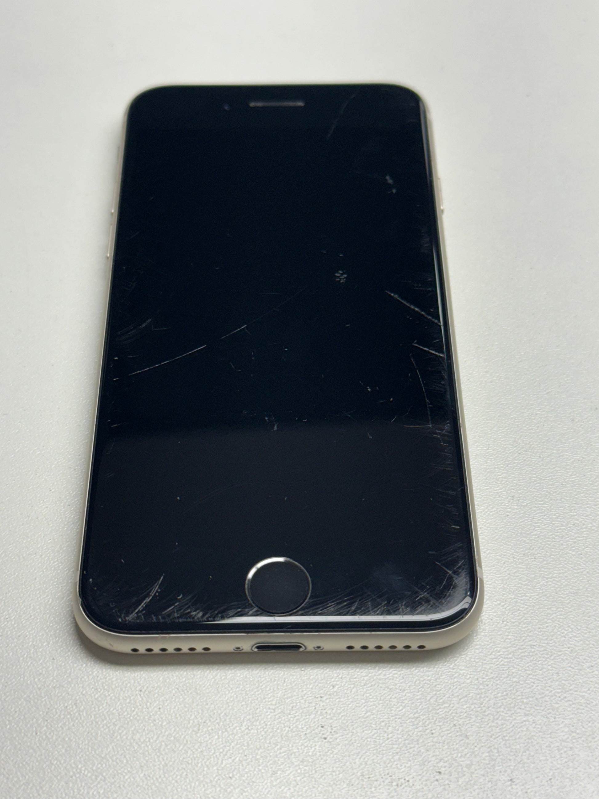 Apple iPhone SE (2022) Polarstern günstig gebraucht kaufen