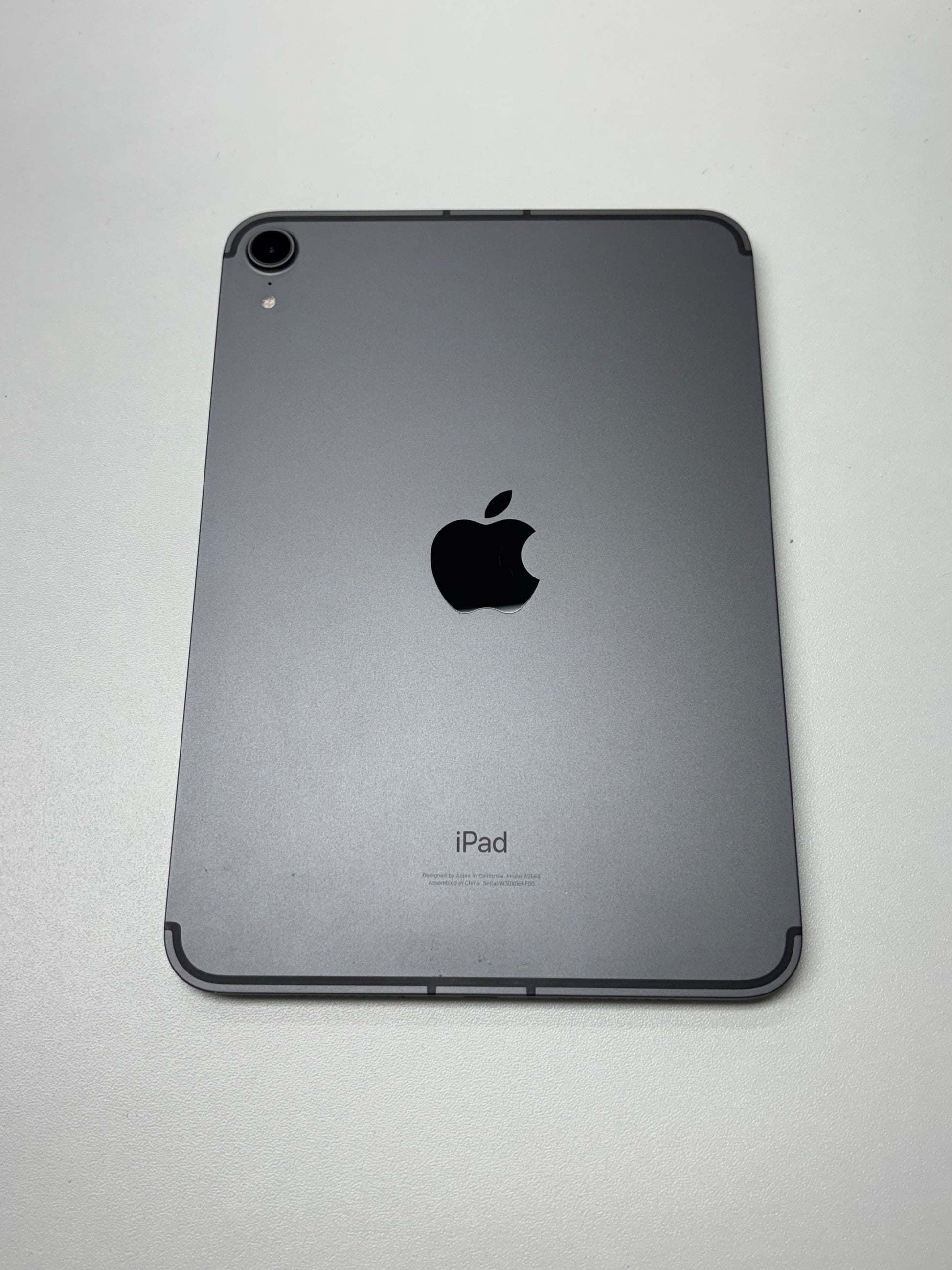 Apple iPad mini 6. Gen (2021) Space Grau günstig gebraucht kaufen