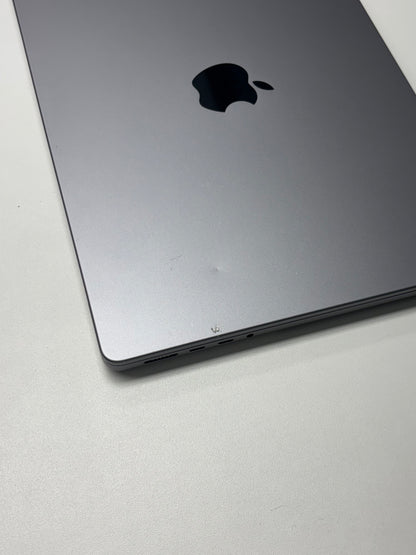 Apple MacBook Pro 14 Space Grau günstig gebraucht kaufen