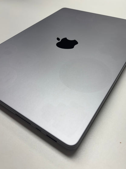 Apple MacBook Pro 14 Space Grau günstig gebraucht kaufen