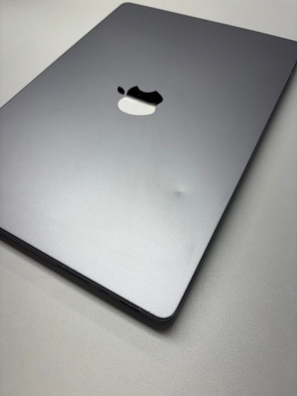 Apple MacBook Pro 14 Space Grau günstig gebraucht kaufen