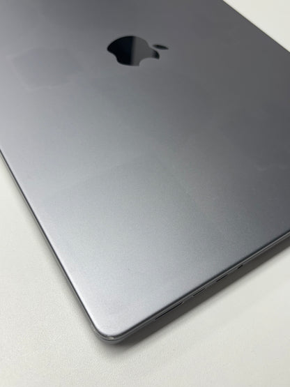 Apple MacBook Pro 16 Space Grau günstig gebraucht kaufen