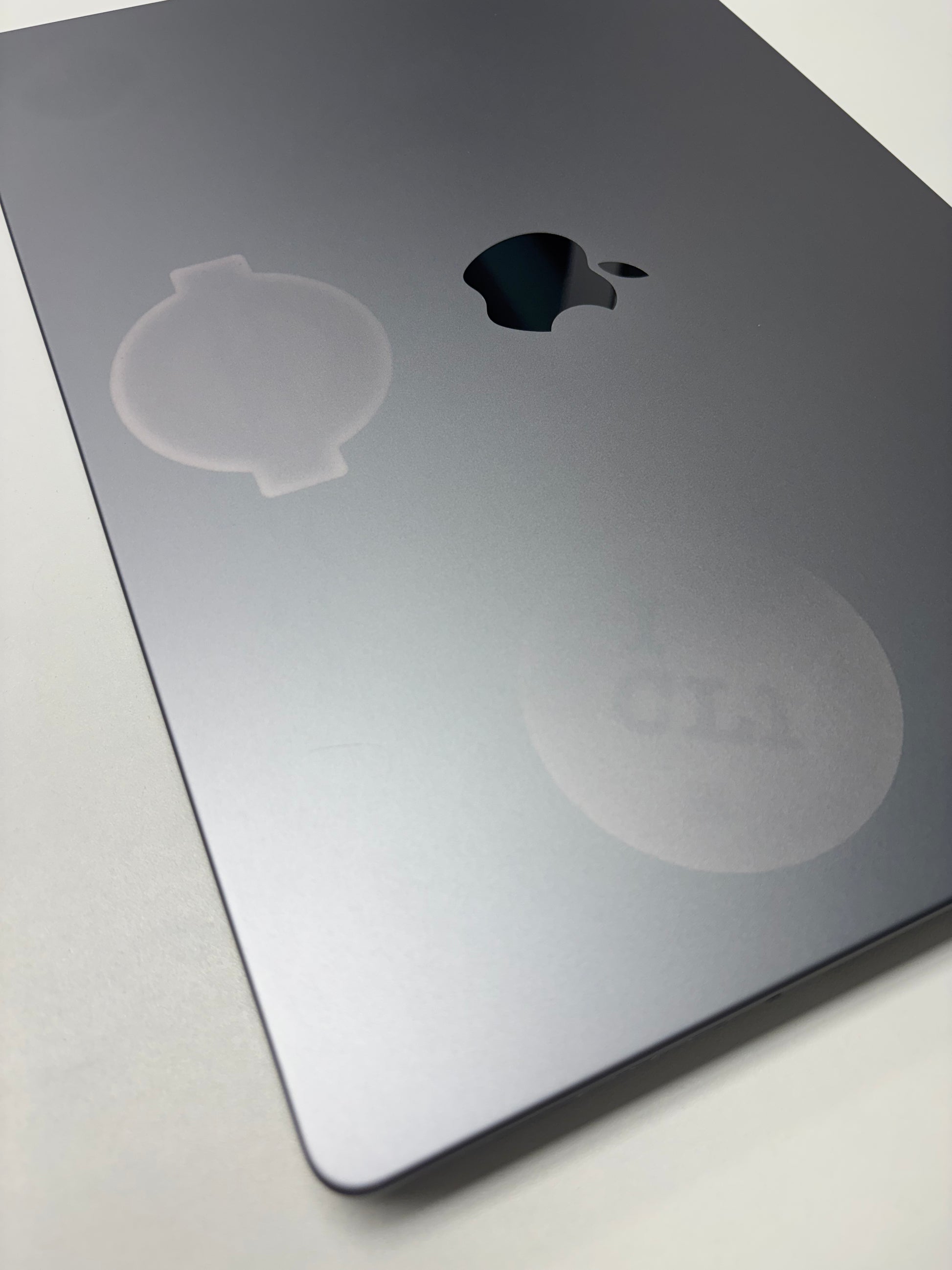 Apple MacBook Pro 16 Space Grau günstig gebraucht kaufen