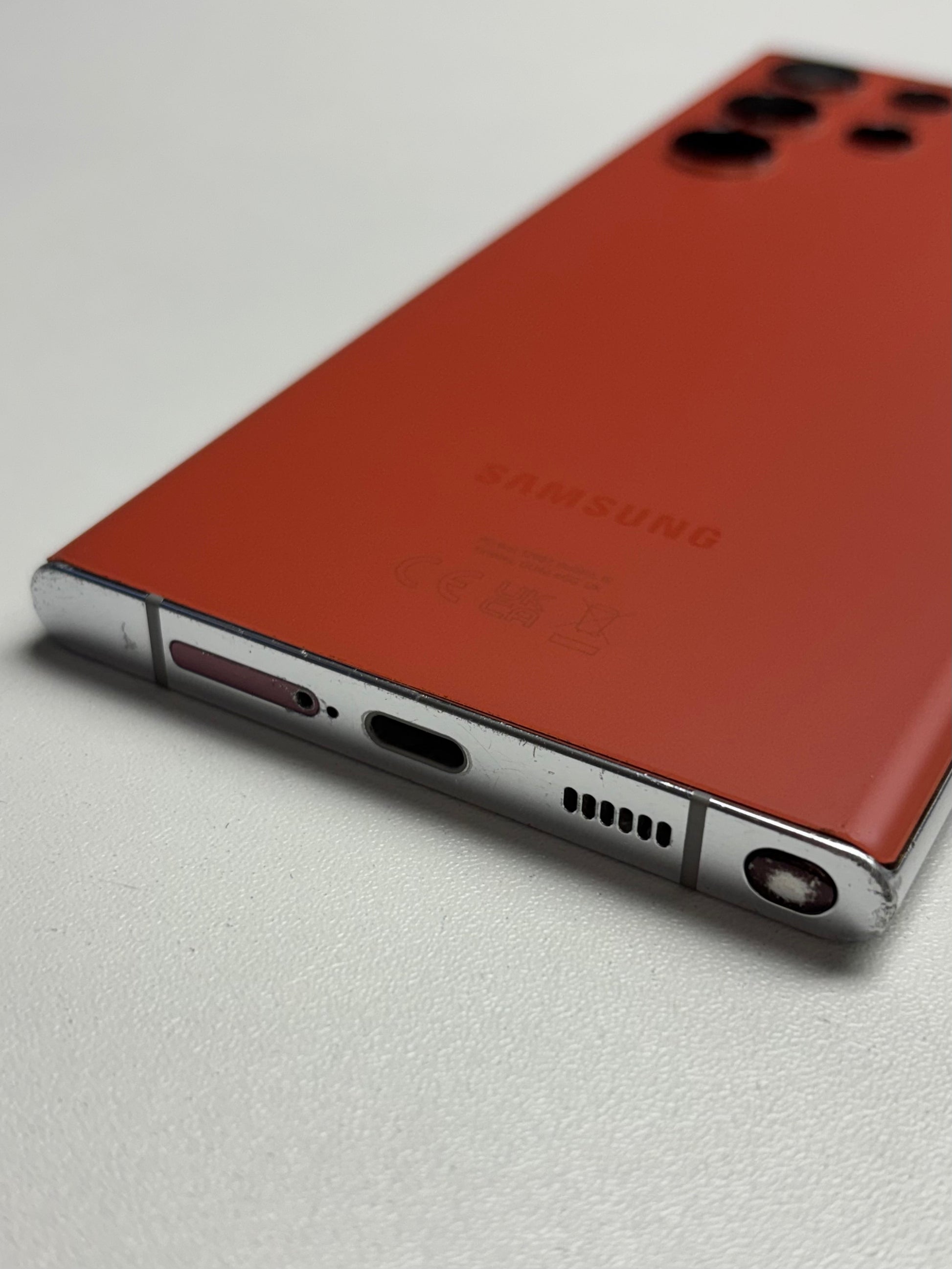 Samsung Galaxy S22 Ultra 5G Red günstig gebraucht kaufen