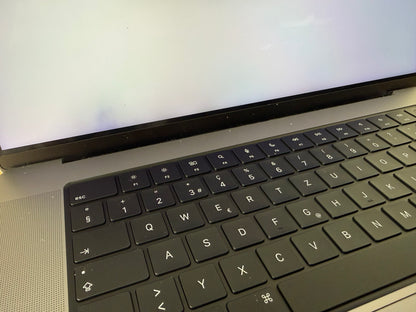 Apple MacBook Pro 16 Space Grau günstig gebraucht kaufen