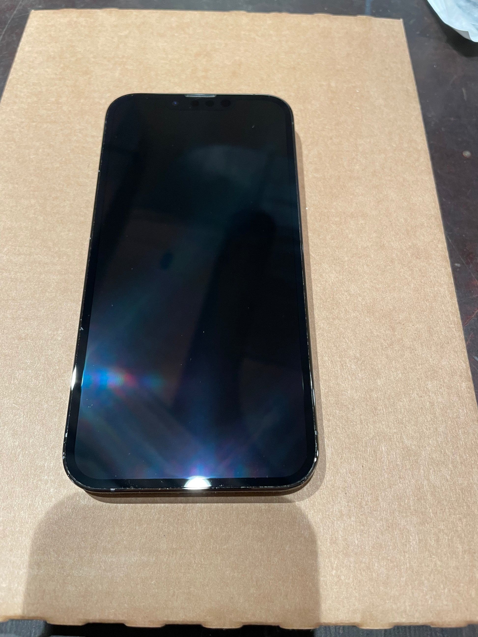 Apple iPhone 13 Pro Apple A15 Bionic (5 nm) 13 Pro Graphit Grau günstig gebraucht kaufen
