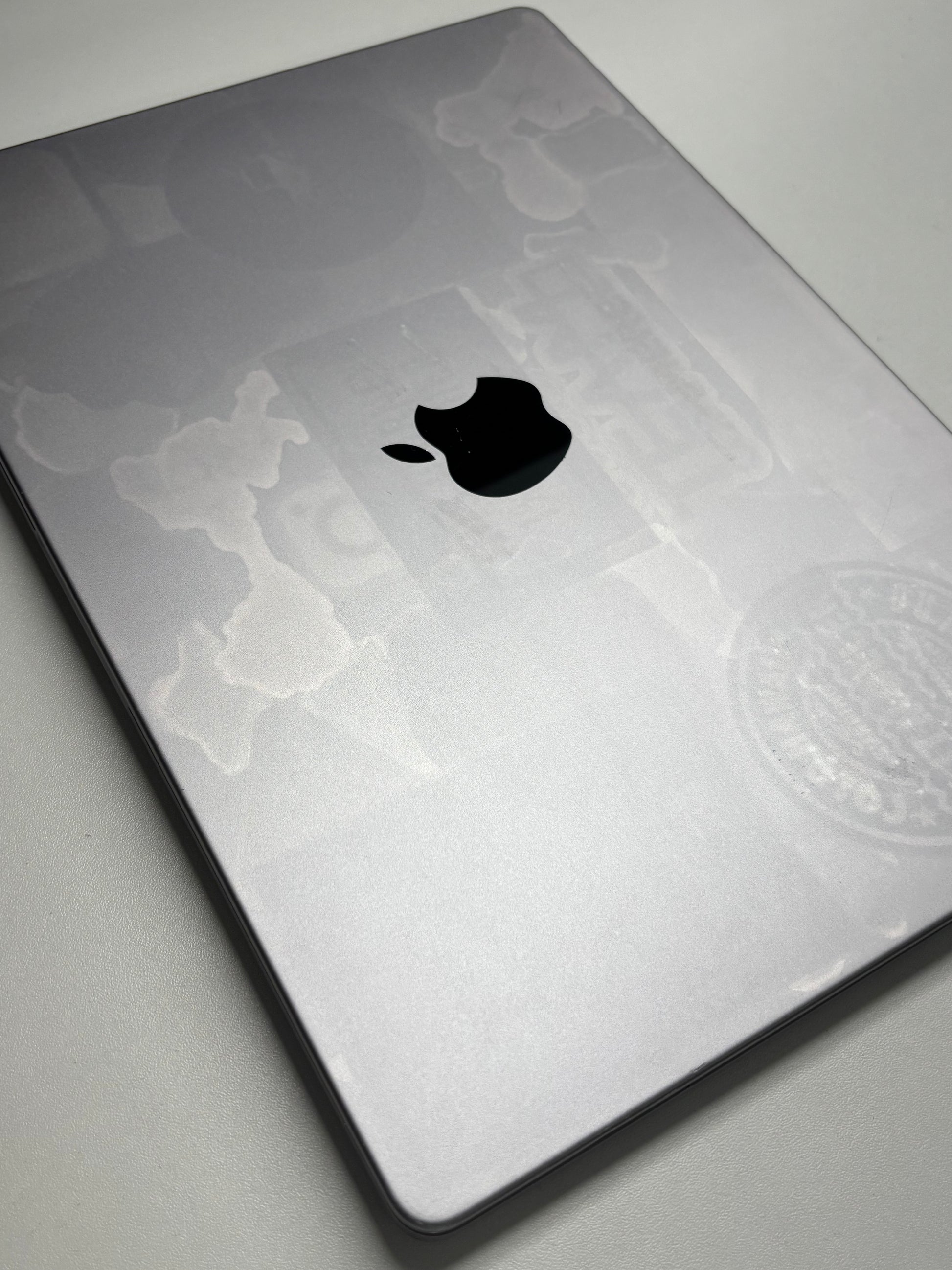 Apple MacBook Pro 14 Space Grau günstig gebraucht kaufen