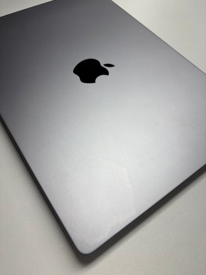 Apple MacBook Pro 14 Space Grau günstig gebraucht kaufen