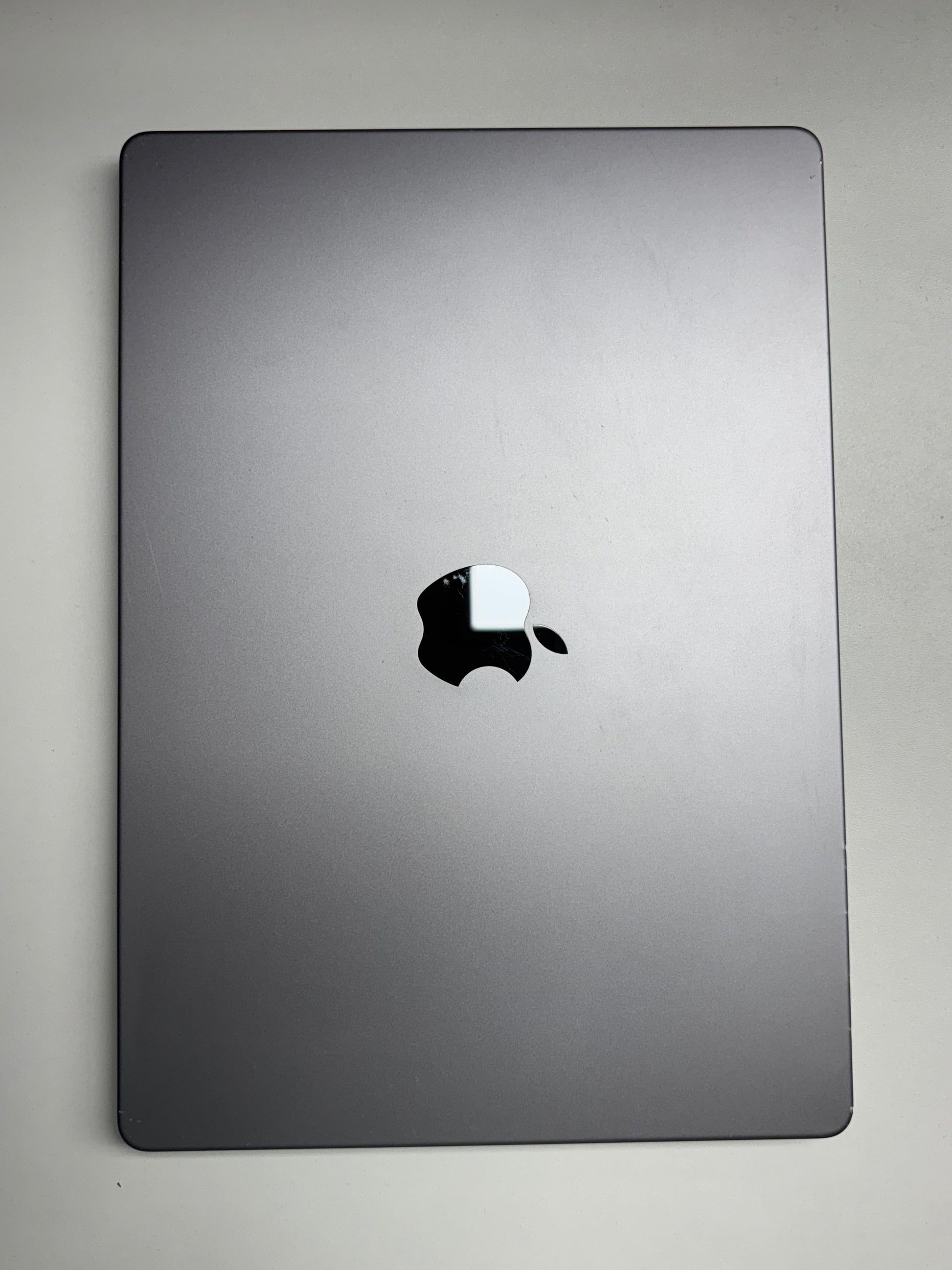 Apple MacBook Pro 14 Space Grau günstig gebraucht kaufen