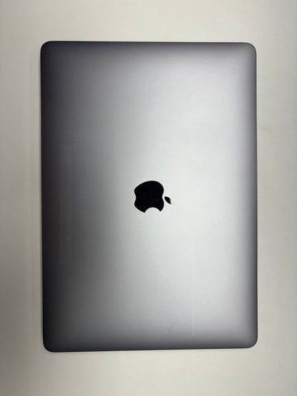 Apple MacBook Air 13 M1, 8-Core CPU und 7-Core GPU Late 2020 Space Grau Grau günstig gebraucht kaufen