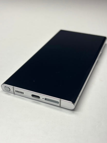 Samsung Galaxy S22 Ultra 5G Phantom White günstig gebraucht kaufen