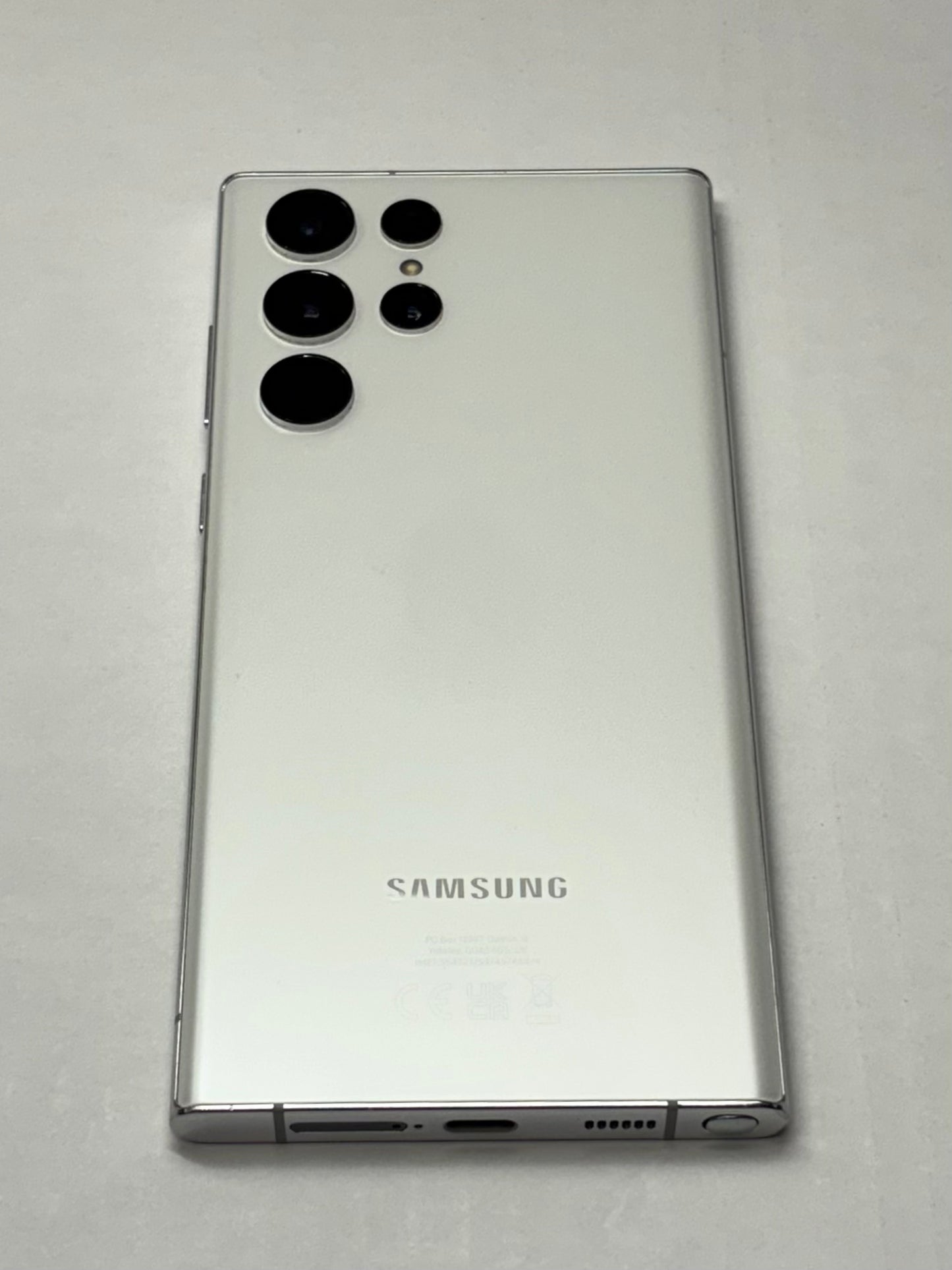 Samsung Galaxy S22 Ultra 5G Phantom White günstig gebraucht kaufen