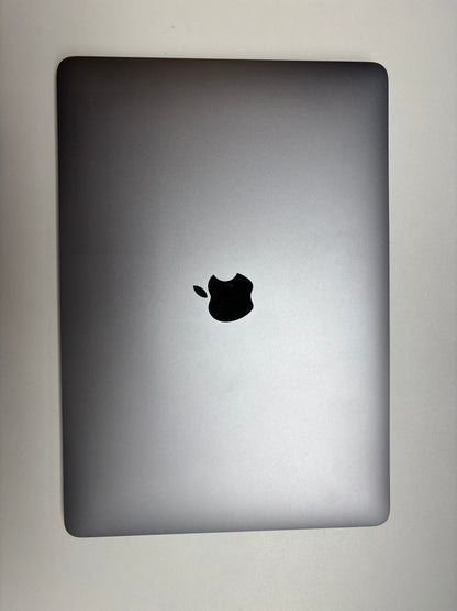 Apple MacBook Air 13 M1, 8-Core CPU und 7-Core GPU Late 2020 Space Grau Grau günstig gebraucht kaufen