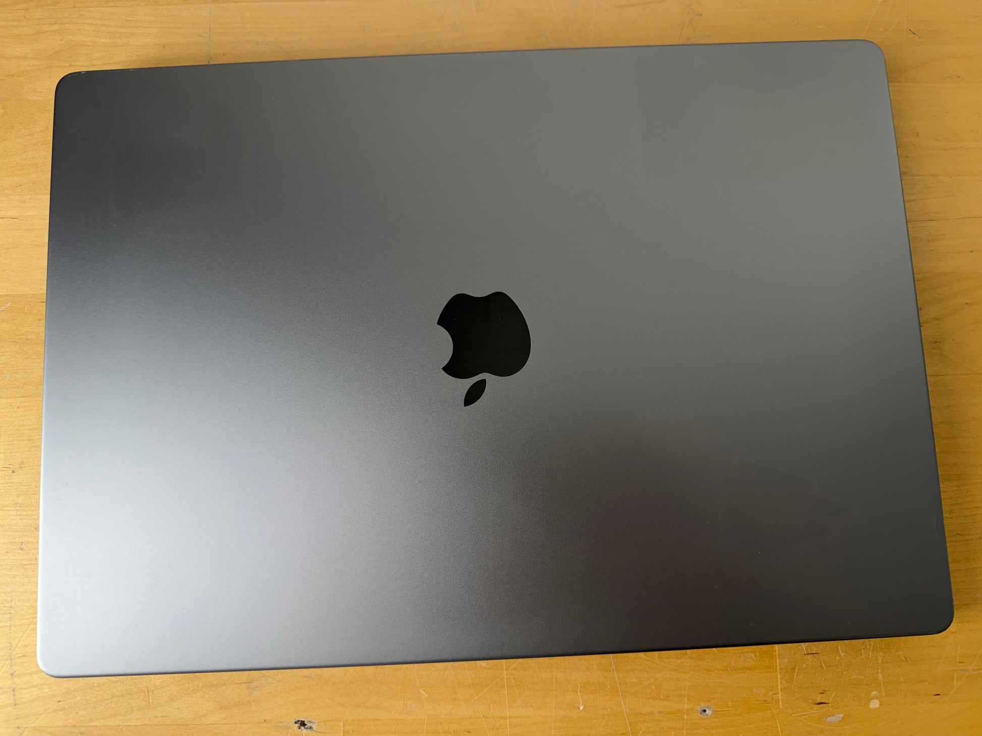 Apple MacBook Pro 16 Space Grau günstig gebraucht kaufen