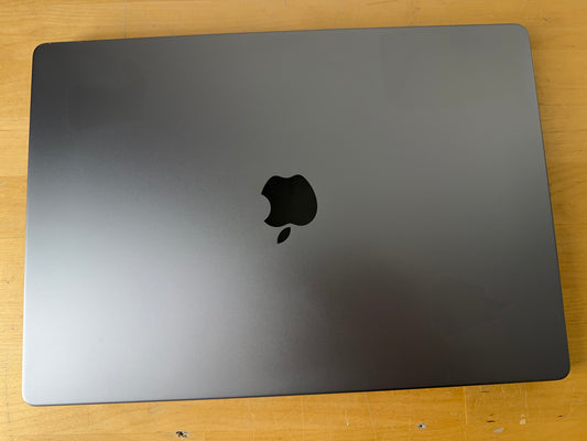Apple MacBook Pro 16 Space Grau günstig gebraucht kaufen