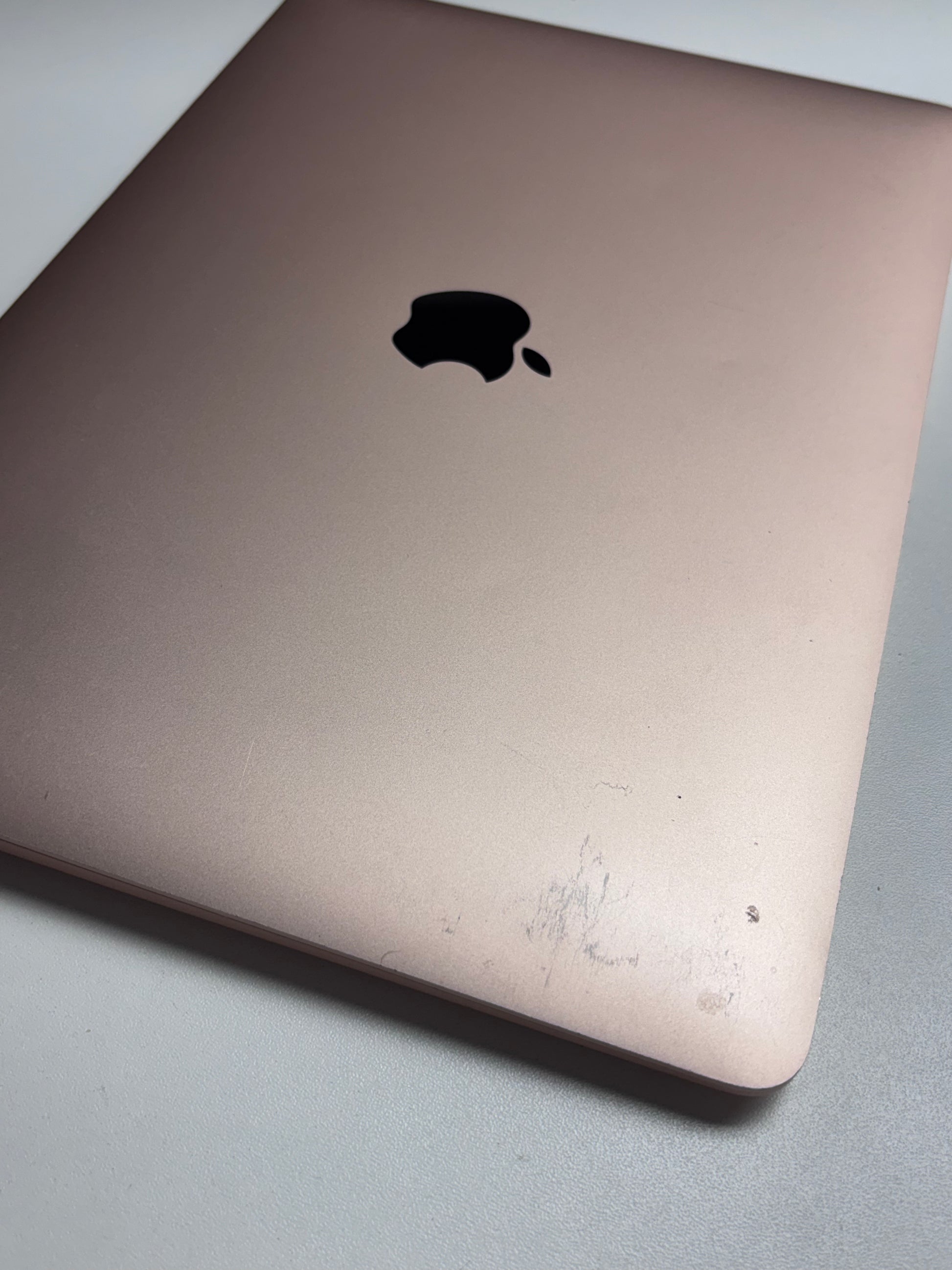 Apple MacBook Air 13 Late 2020 Gold günstig gebraucht kaufen