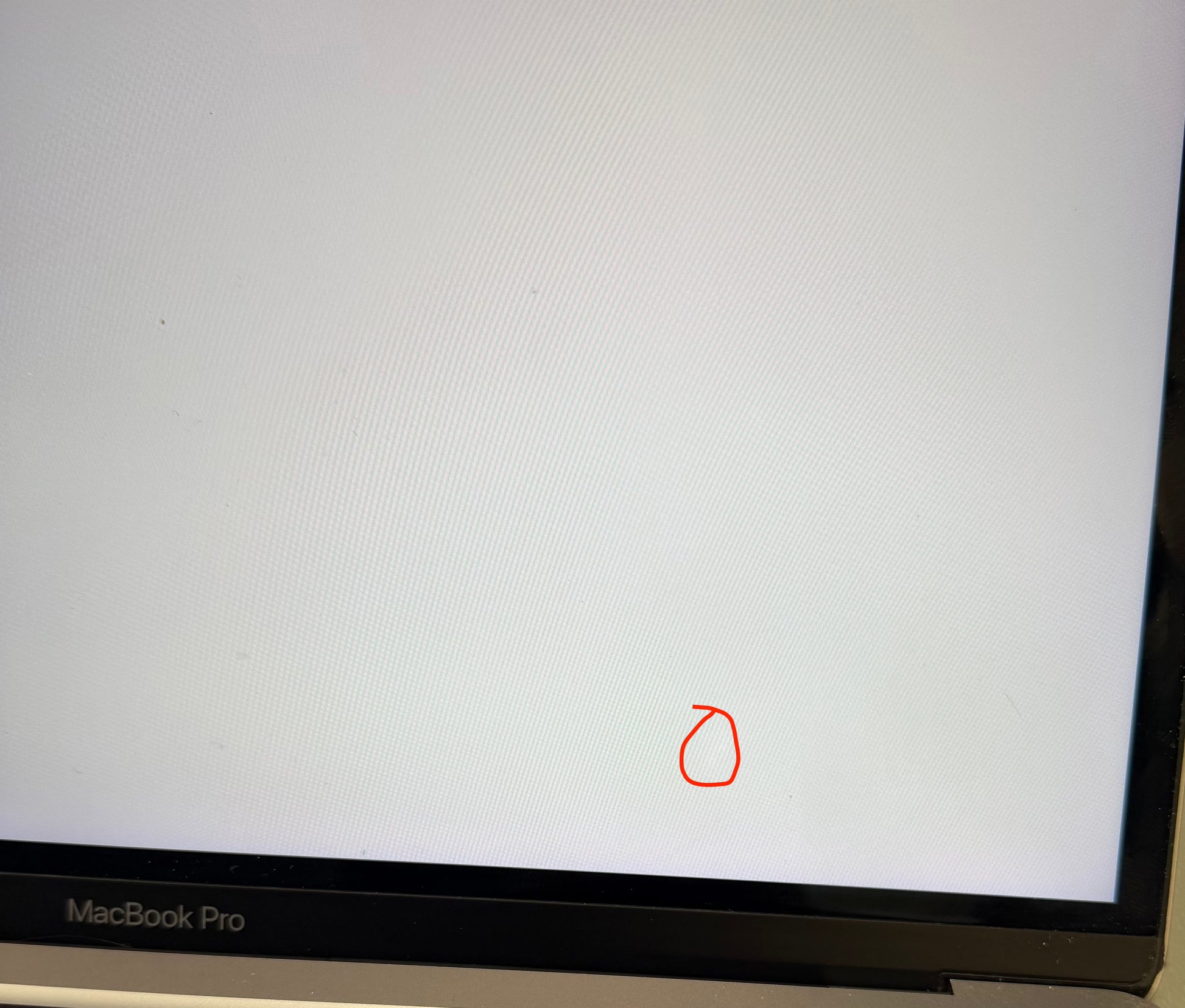 MacBook Pro 13, mit Touch Bar Space Grau günstig gebraucht kaufen