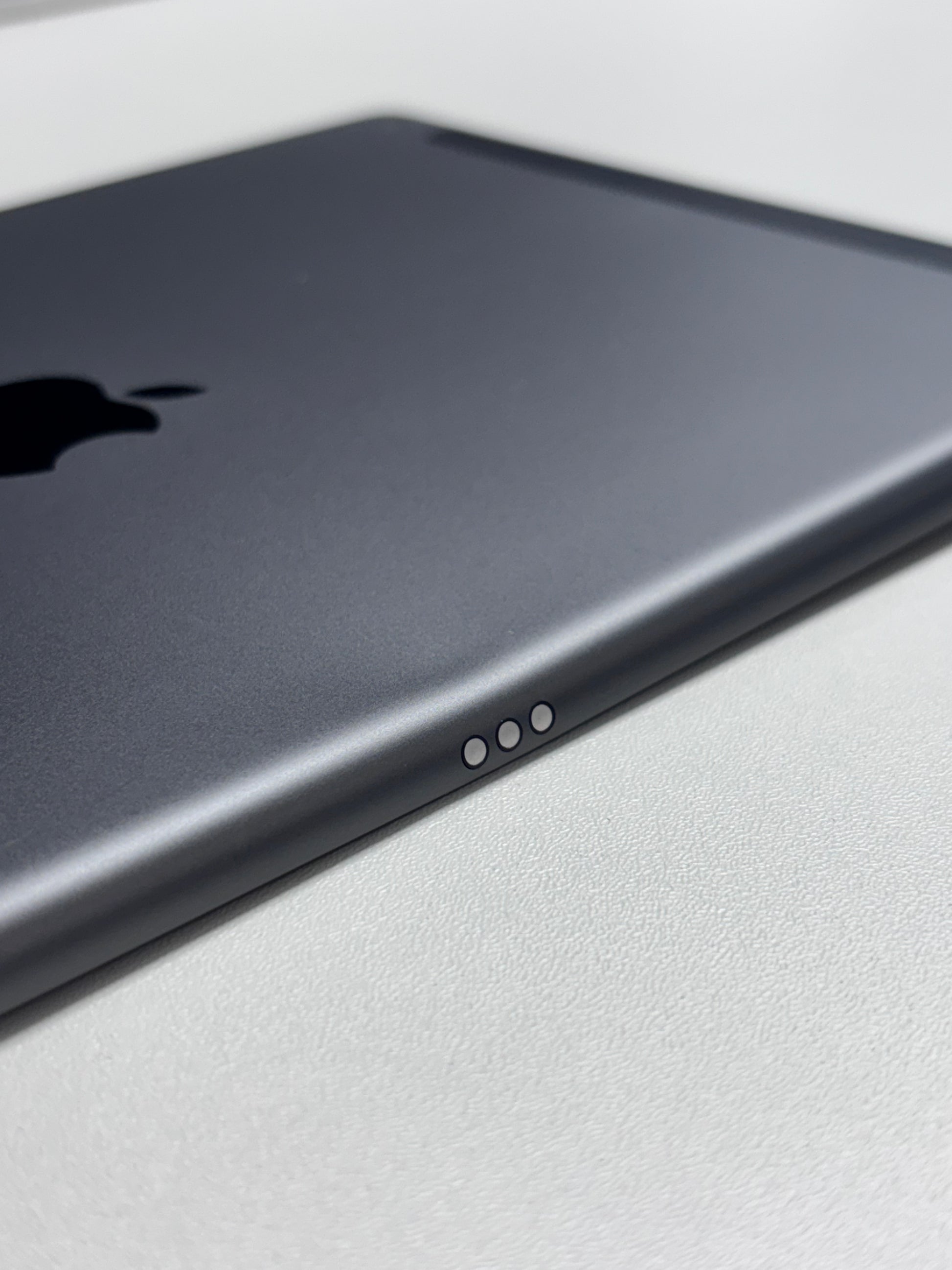 Apple iPad 9. Gen (2021) Space Grau günstig gebraucht kaufen