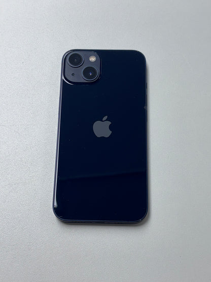 Apple iPhone 13 Apple A15 Bionic (5 nm) 13 Mitternacht Schwarz günstig gebraucht kaufen