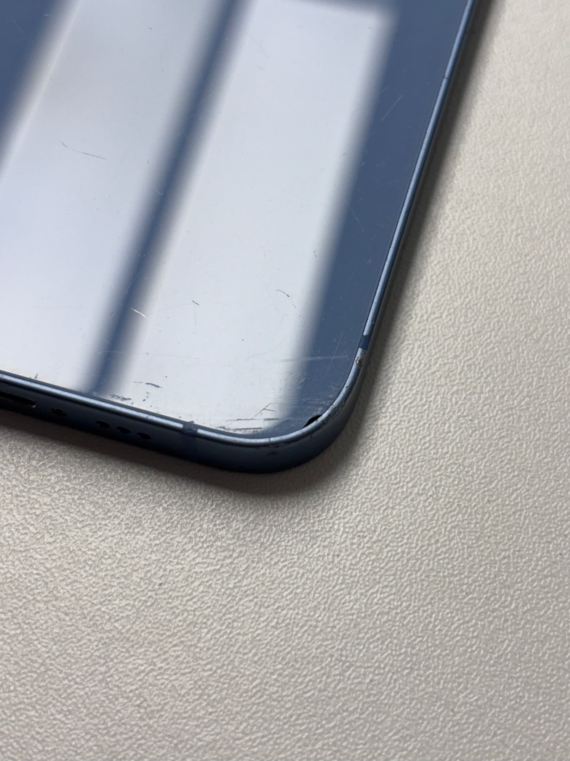 Apple iPhone 14 Apple A15 Bionic (5 nm) 14 Blau  Blau günstig gebraucht kaufen