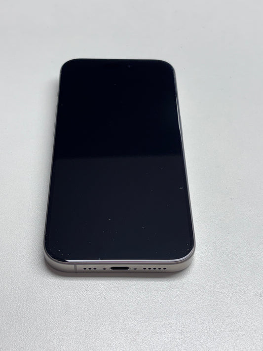 Apple iPhone 15 Pro Titan Natur günstig gebraucht kaufen