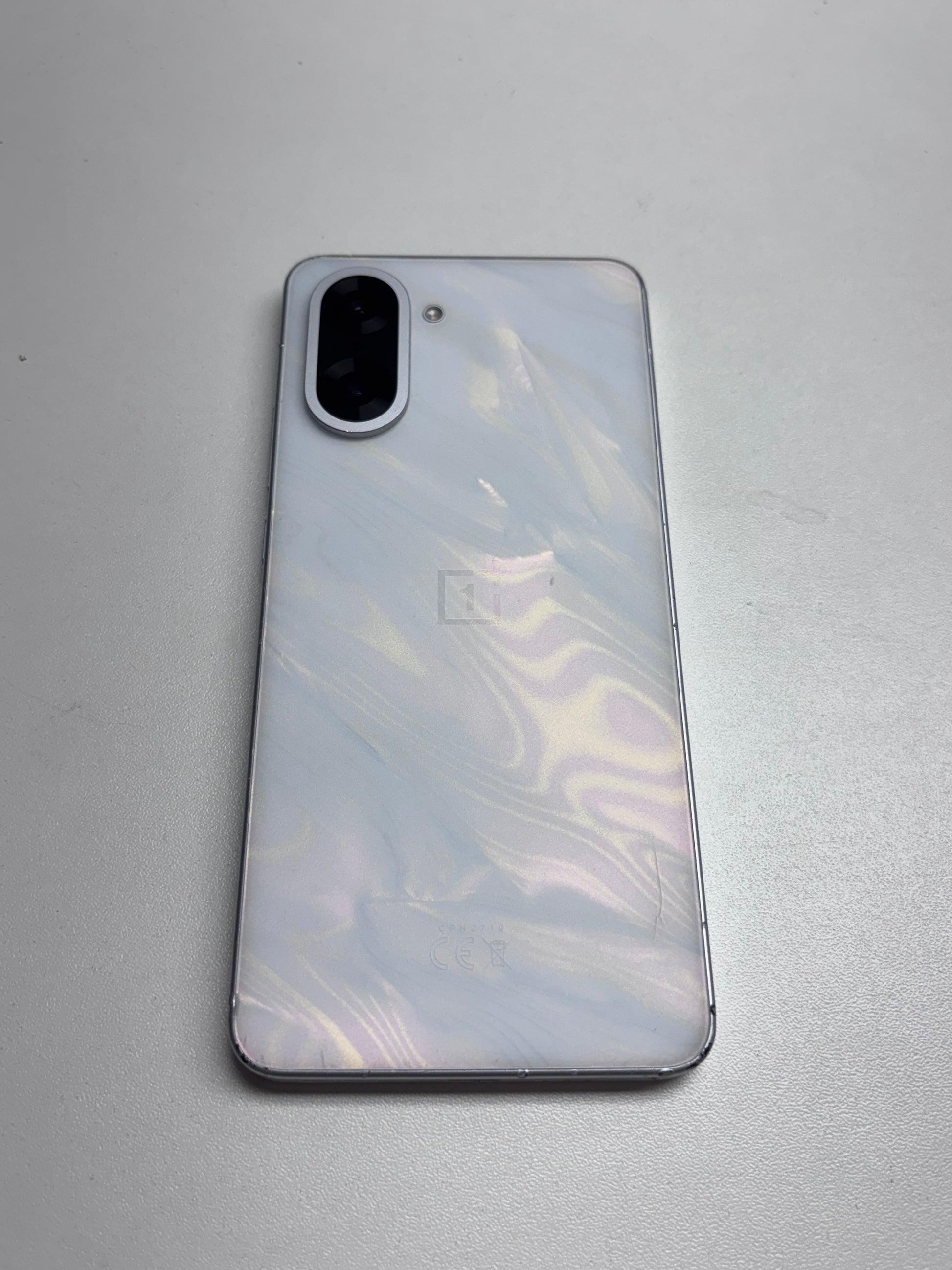 OnePlus Nord CE5 Mediatek Dimensity 8350 Apex (4 nm)  Marble Mist Weiss günstig gebraucht kaufen