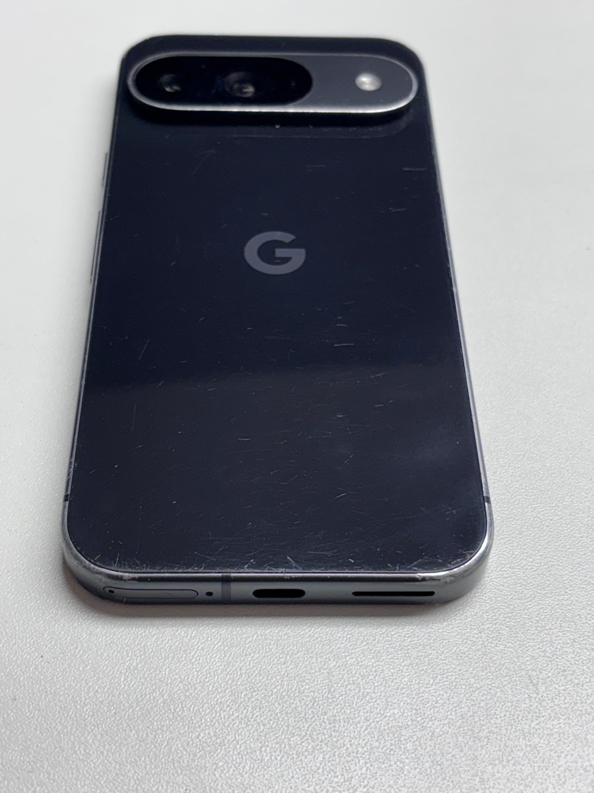 Google Pixel 9 Google Tensor G4 (4 nm) 9 Obsidian Schwarz günstig gebraucht kaufen