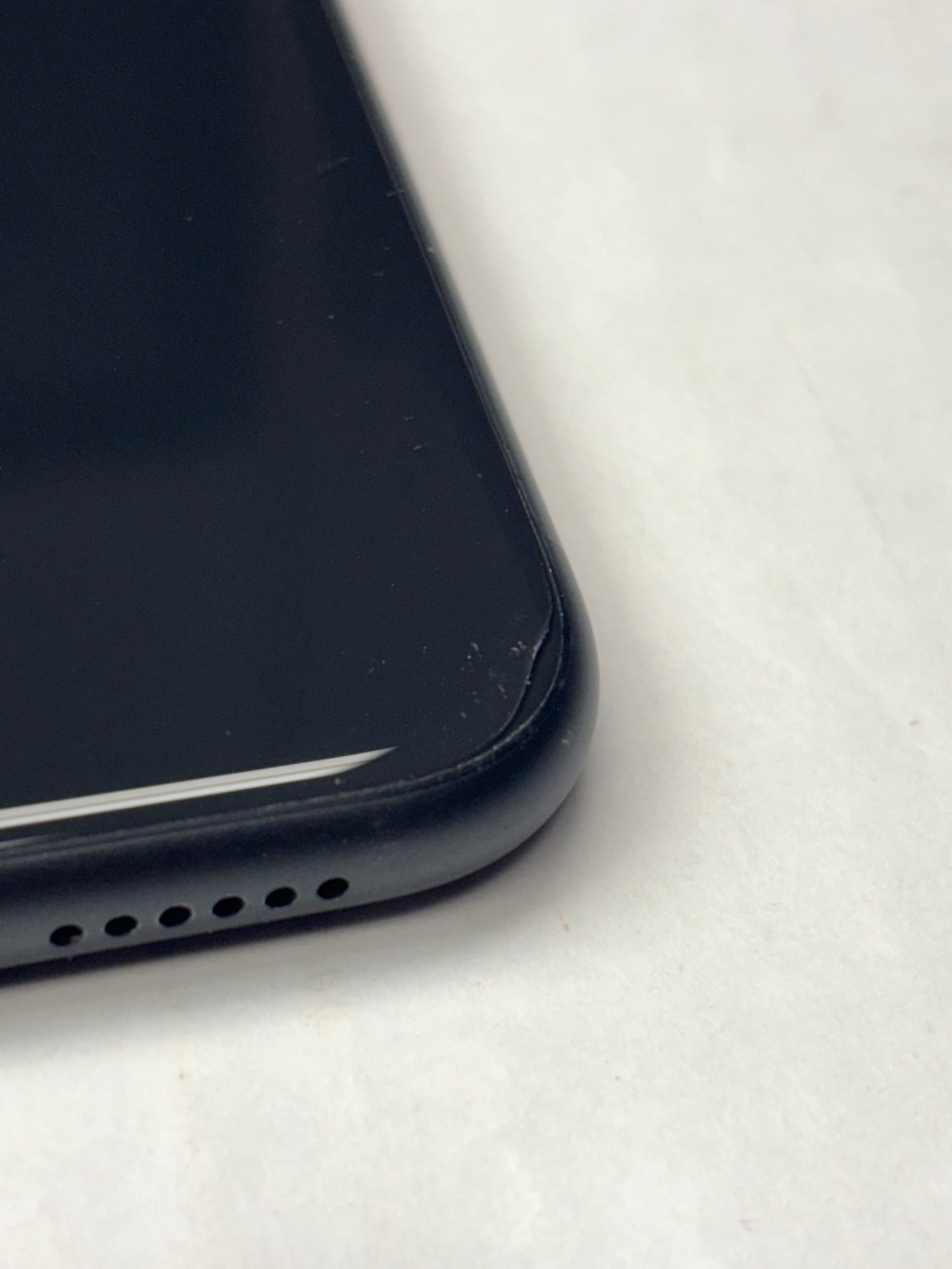 Apple iPhone 11 Schwarz günstig gebraucht kaufen