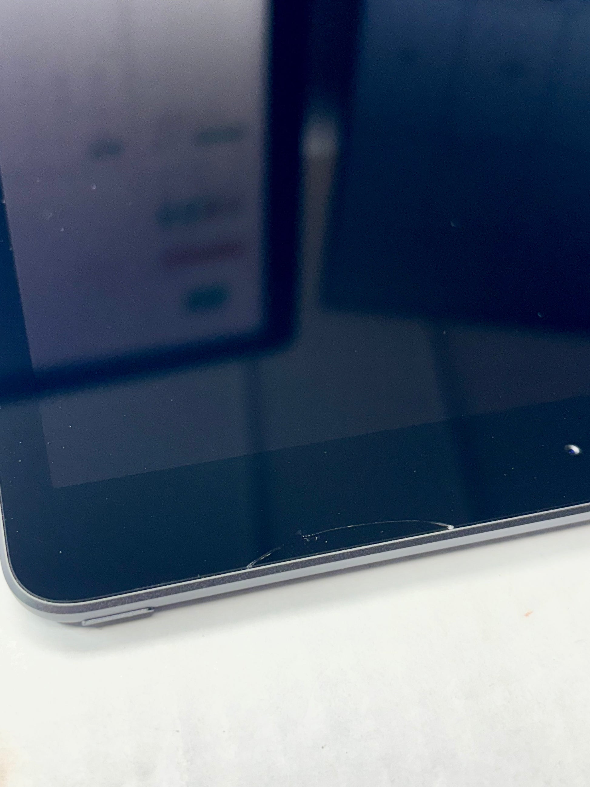 Apple iPad 7th gen (2019) Space Grau günstig gebraucht kaufen