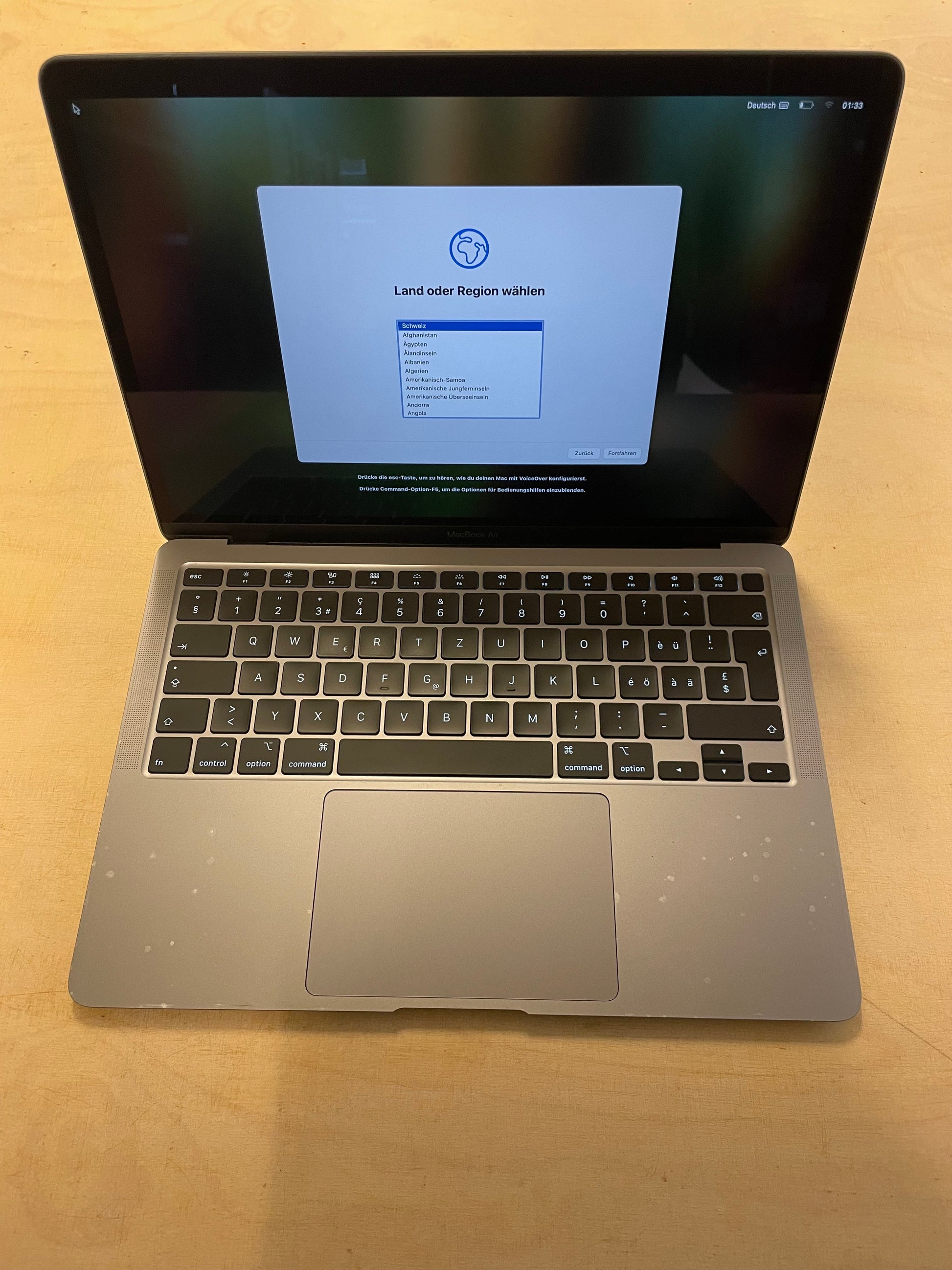 Apple MacBook Air 13 Space Grau günstig gebraucht kaufen