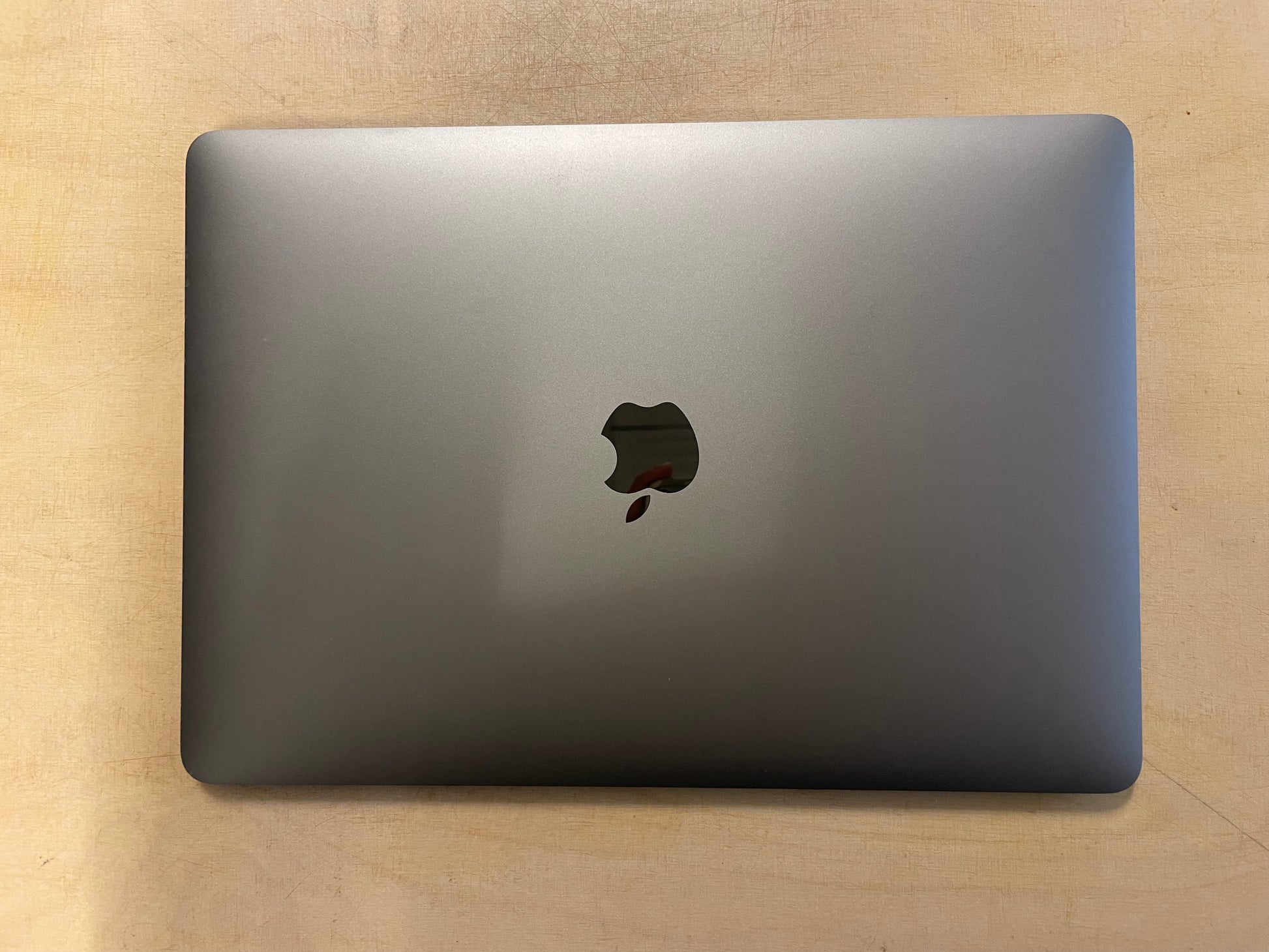 Apple MacBook Air 13 Space Grau günstig gebraucht kaufen
