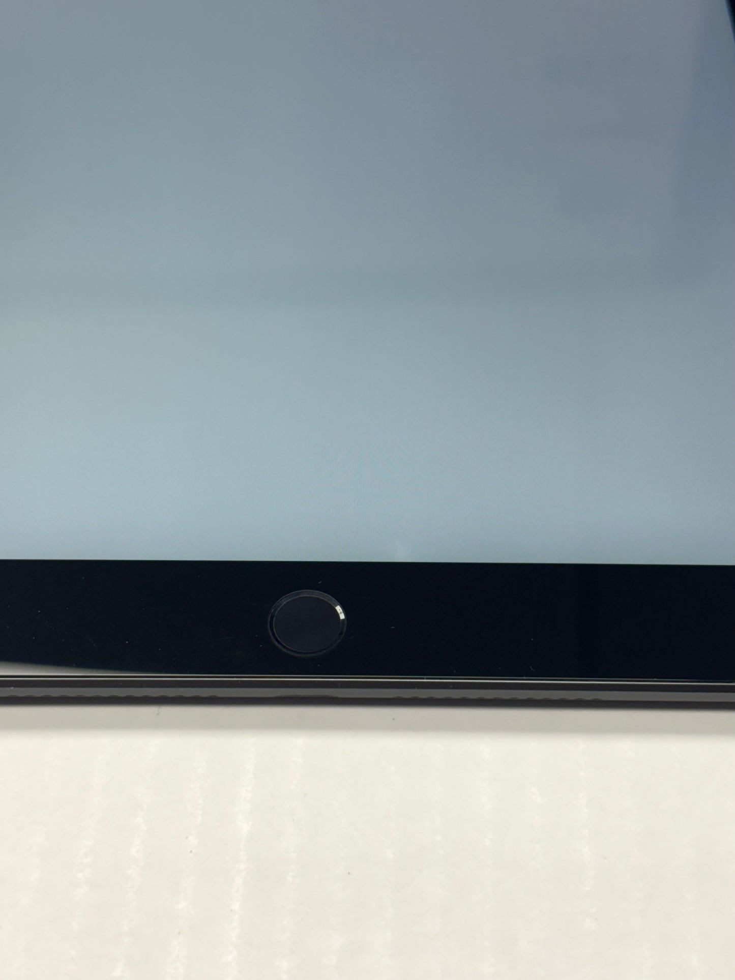 Apple iPad 9. Gen (2021) Space Grau günstig gebraucht kaufen